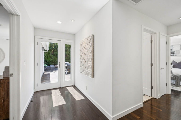 027-1046-sonoma-avenue.93013.p2k.023